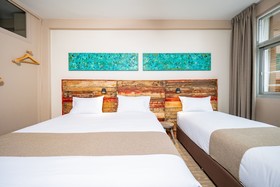 Gondwana City Art Hotel