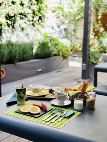 Gondwana City Art Hotel