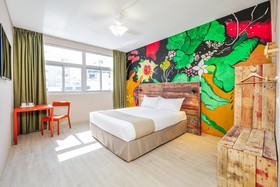 Gondwana City Art Hotel