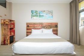 Gondwana City Art Hotel