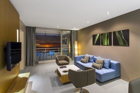 Hotel Chateau Royal Beach Resort & Spa