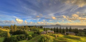 Islander Lodge Apartments