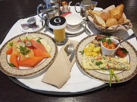 BON Hotel Octagon