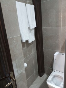 No 1 Hotel