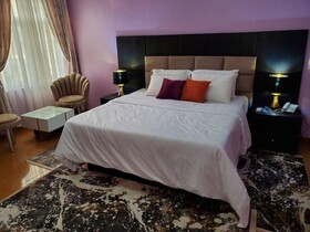 Royale Crown Villa Apartment