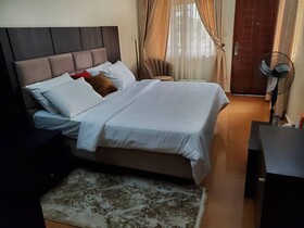 Royale Crown Villa Apartment