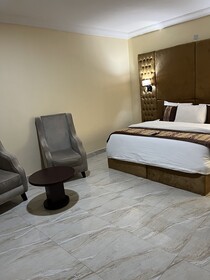 Spring Hotels