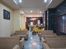 Spring Hotels