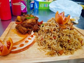 Hale Manor Exquisite