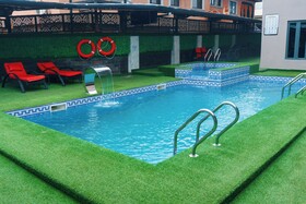 Rolarz Premium Hotel & Suites