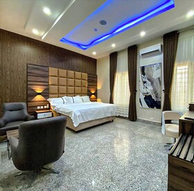 H5 Hotel and Apartments