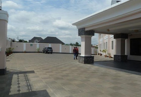 The Gate Luxury Hotel