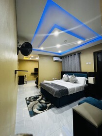 New Heights Castle Hotels