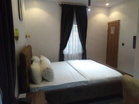 Blue Ao Hotel