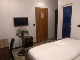 Blue Ao Hotel