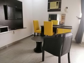 Chalon Suites