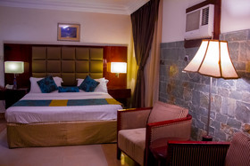 De Rembrandt Hotel & Suites