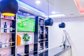 No 95 Suites & Apartment