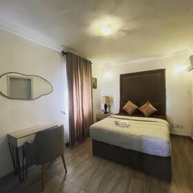 Granville Penthouse Apartments