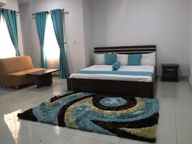 Royal continental Suites And Apartments