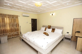 Green Palm Apartments