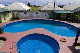 Eemjm Hotels And Suites
