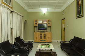 Eemjm Hotels And Suites