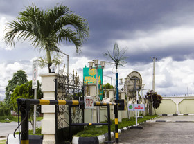 Eemjm Hotels And Suites