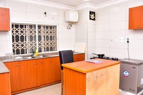 Umeralty Hotels And Apartments