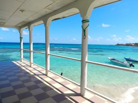 Mimundo Corn Island Hostel