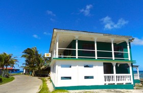 Mimundo Corn Island Hostel