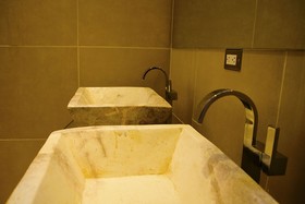 Estrada Hotel & Bistro