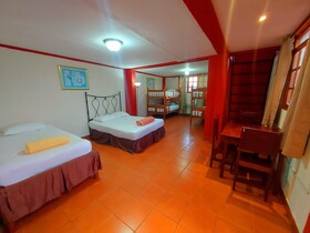 Hostal Lolita's Boutique