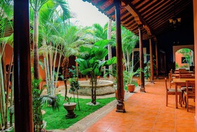Santa Ana Hotel Boutique