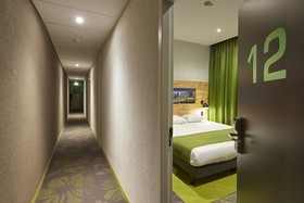 Nova Hotel & Nova Apartments