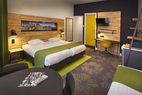 Nova Hotel & Nova Apartments