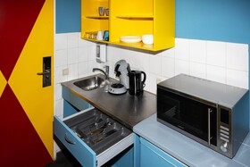 Amsterdam Teleport Hotel