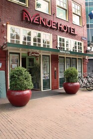 Avenue Hotel
