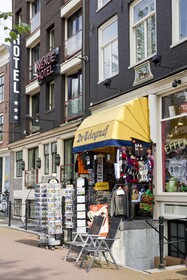 Avenue Hotel