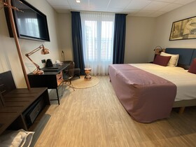 Best Western Dam Square Inn