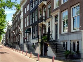 Boutique Hotel Synopsis