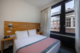 Catalonia Vondel Amsterdam