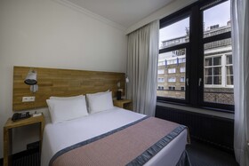Catalonia Vondel Amsterdam