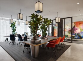 citizenM Amsterdam Schiphol Airport