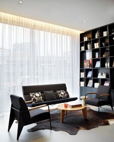 citizenM Amsterdam Schiphol Airport