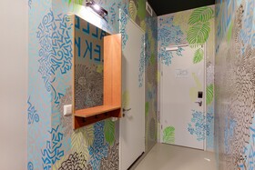 Clink Noord Hostel