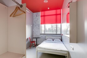 Clink Noord Hostel