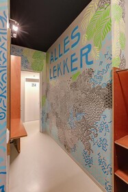 Clink Noord Hostel