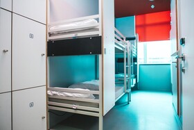 Clink Noord Hostel