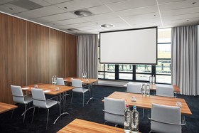 Corendon Apartments Amsterdam Schiphol Airport Hotel